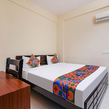 Fabhotel Crystal Suites Bangalore Exterior foto